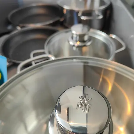 Monteurwohnung Pilot Lounge * Holzkirch