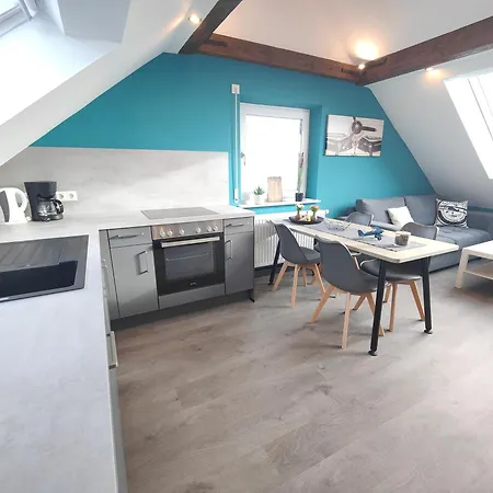 Monteurwohnung Pilot Lounge *