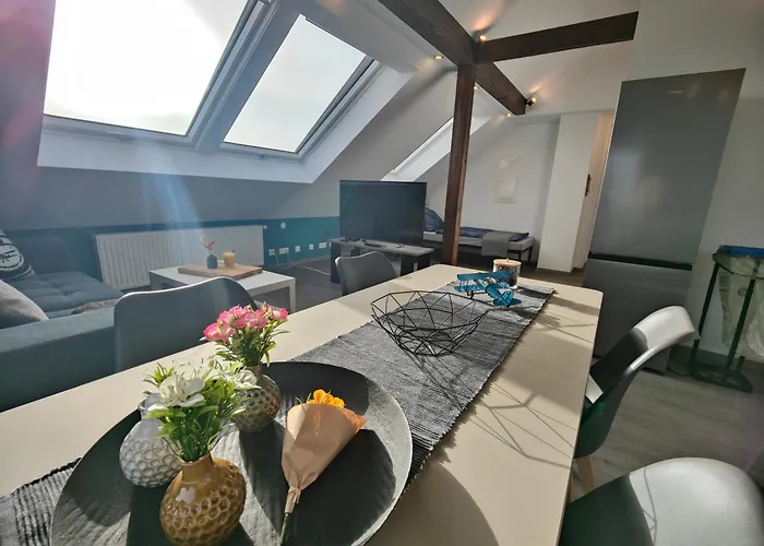 Monteurwohnung Pilot Lounge * Holzkirch